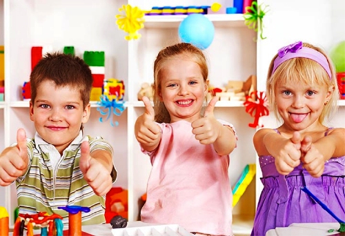 Профессиональная подготовка помощников воспитателей / младших воспитателей в области образования и педагогики